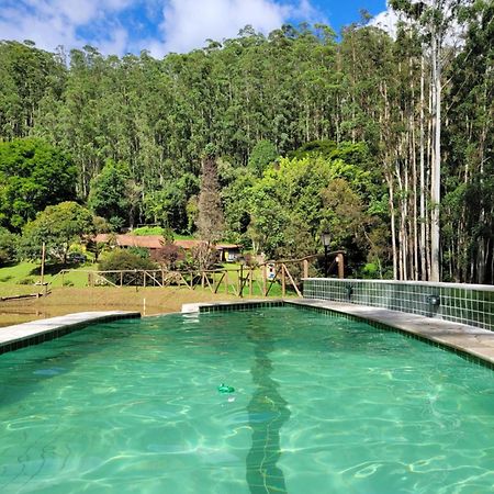 Pousada A Casa Da Fazenda Santo Antônio do Pinhal Esterno foto