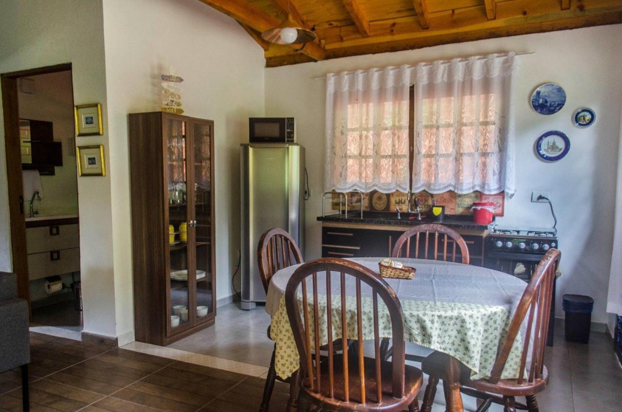 Pousada A Casa Da Fazenda Santo Antônio do Pinhal Esterno foto