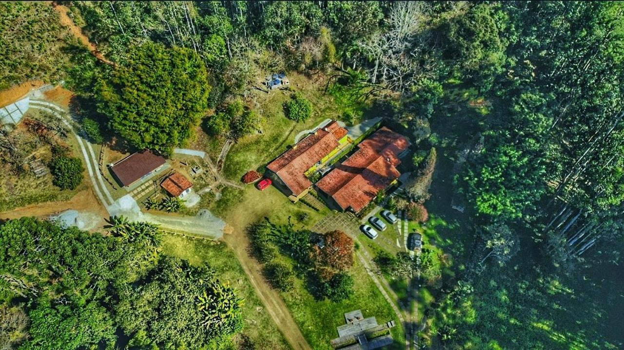 Pousada A Casa Da Fazenda Santo Antônio do Pinhal Esterno foto